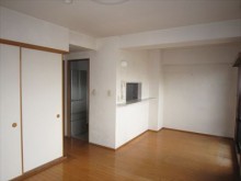 開口を大きくして、会話を楽しめるキッチンに 開口を大きくして、会話を楽しめるキッチンに